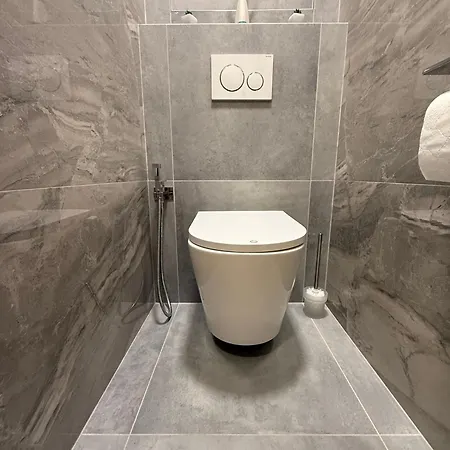 S Balkonem, Klimatizaci A Infrasaunou דירה אוסטרבה