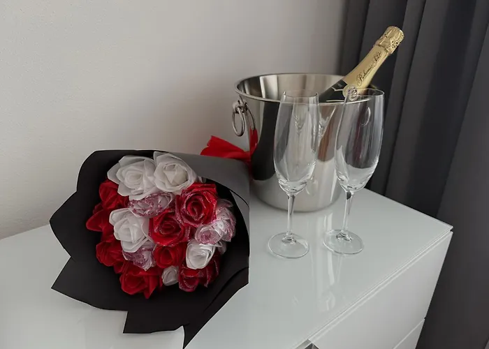 Apartment S Balkonem, Klimatizaci A Infrasaunou