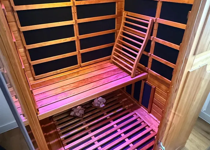 Appartement S Balkonem, Klimatizaci A Infrasaunou *