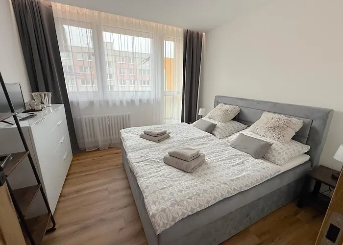 Appartement S Balkonem, Klimatizaci A Infrasaunou