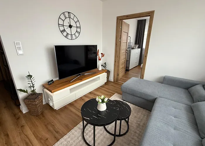 S Balkonem, Klimatizaci A Infrasaunou Appartement *